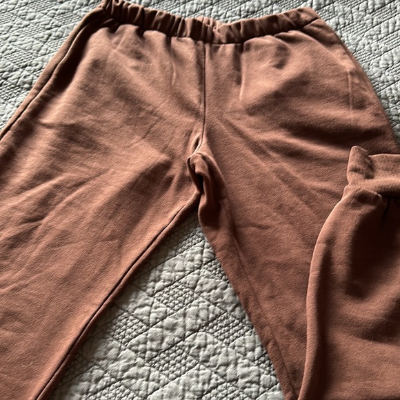 Like New H&M Jogger - Picture 2 of 6